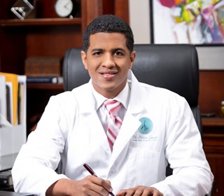 Dr. Nelson R. Garcia Mendez